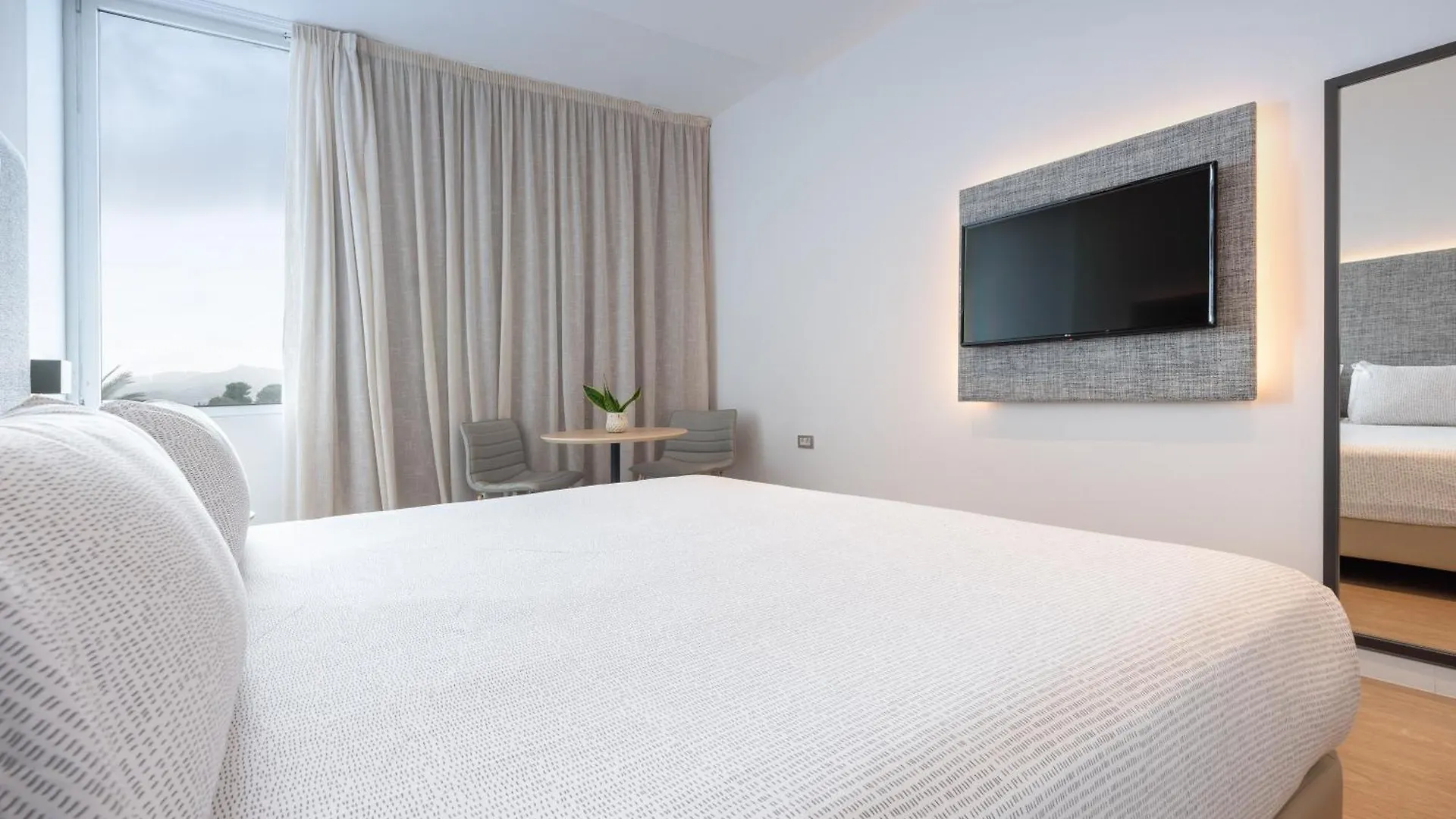 ****  Hotel Barcelona Aeropuerto, affiliated by Meliá El Prat de Llobregat España