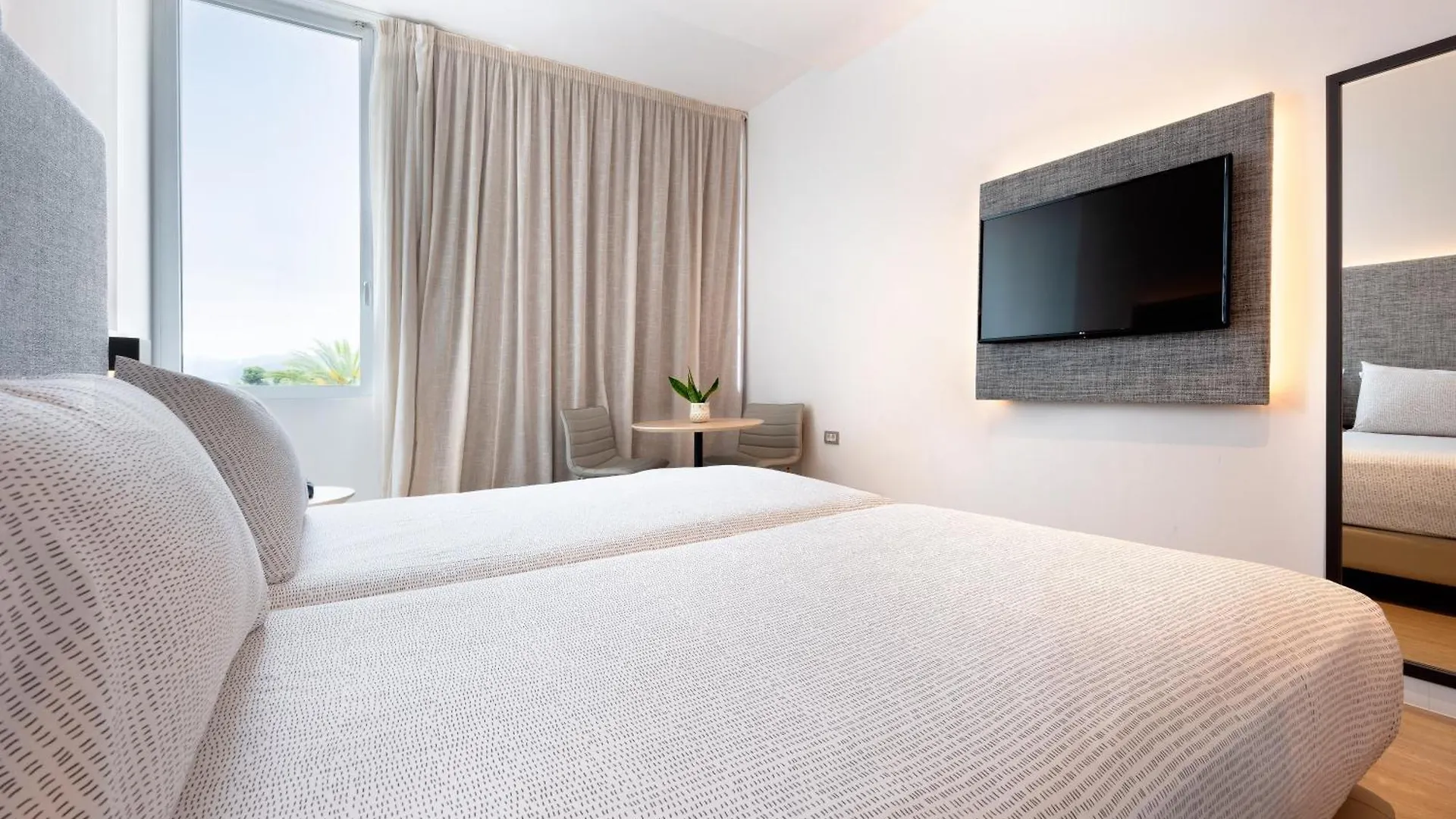 Hotel Innside By Melia Barcelona Aeropuerto El Prat de Llobregat