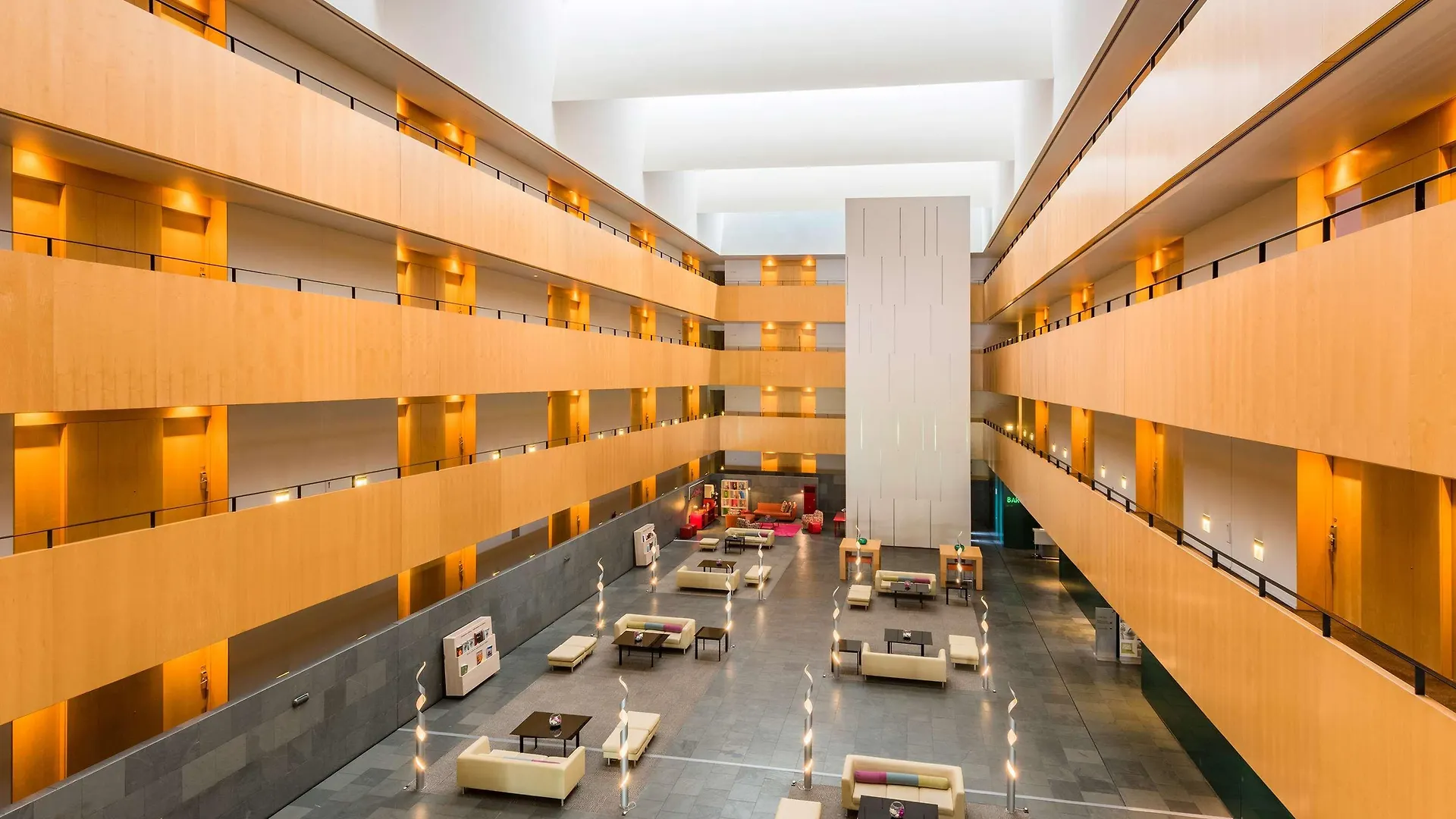 Hotel Innside By Melia Barcelona Aeropuerto El Prat de Llobregat