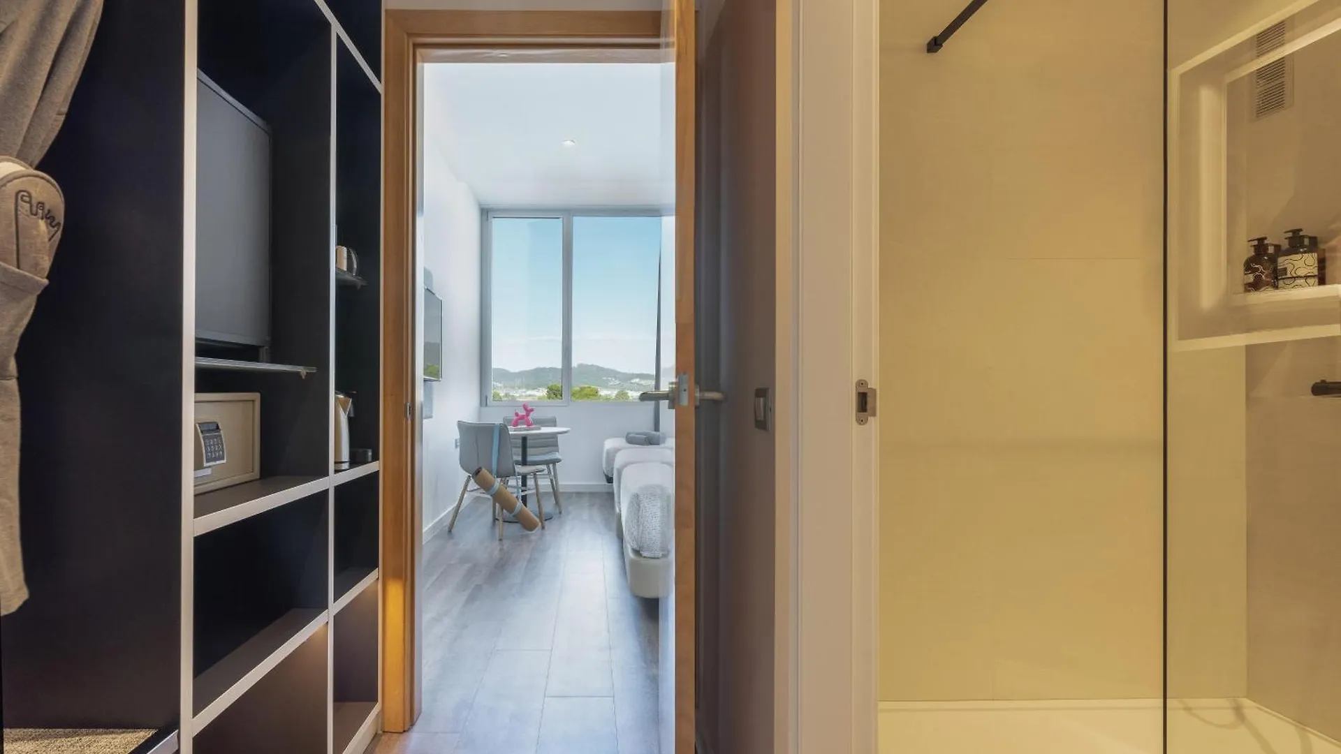 Innside By Melia Barcelona Aeropuerto El Prat de Llobregat Hotel
